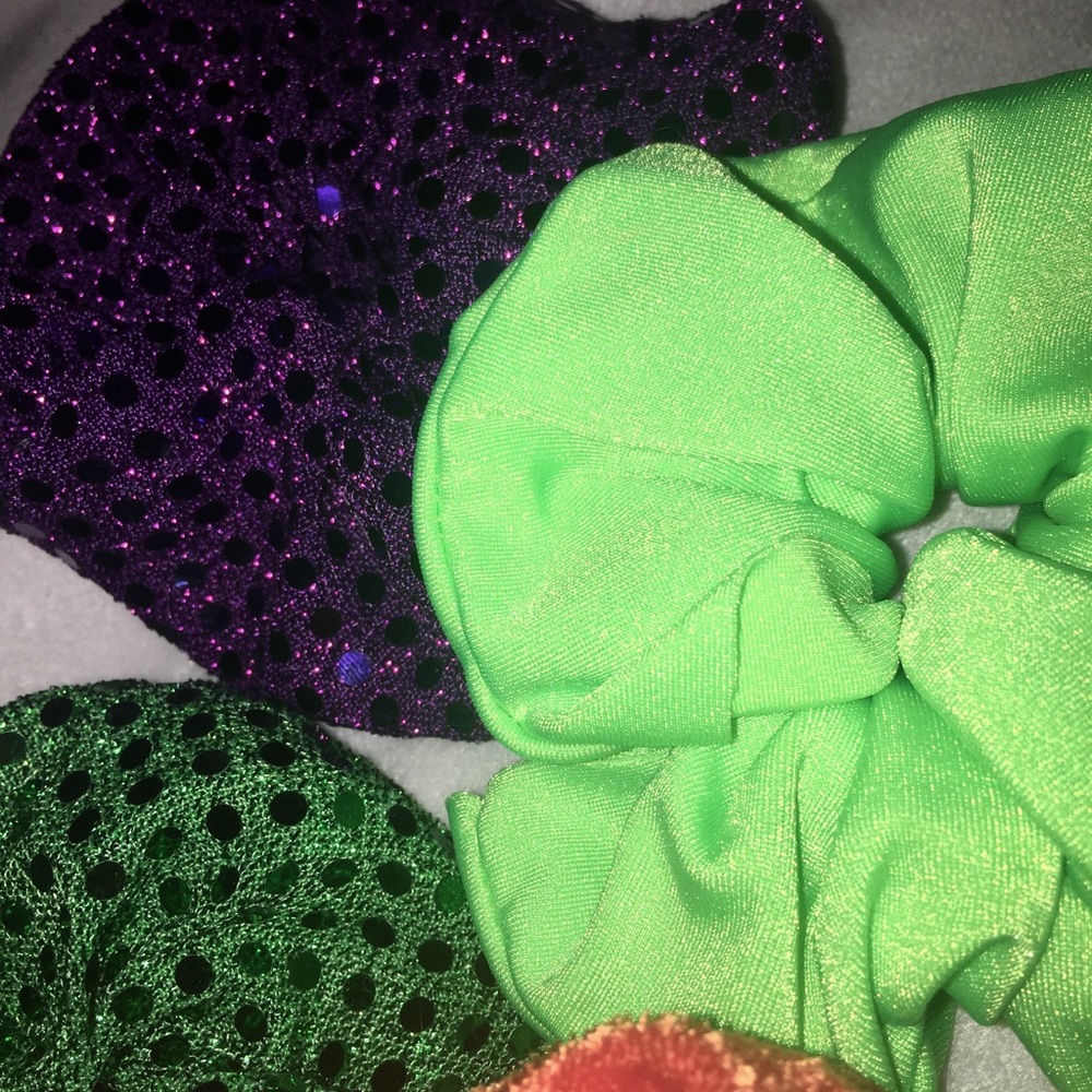 Scrunchie set - Picture 3 of 3